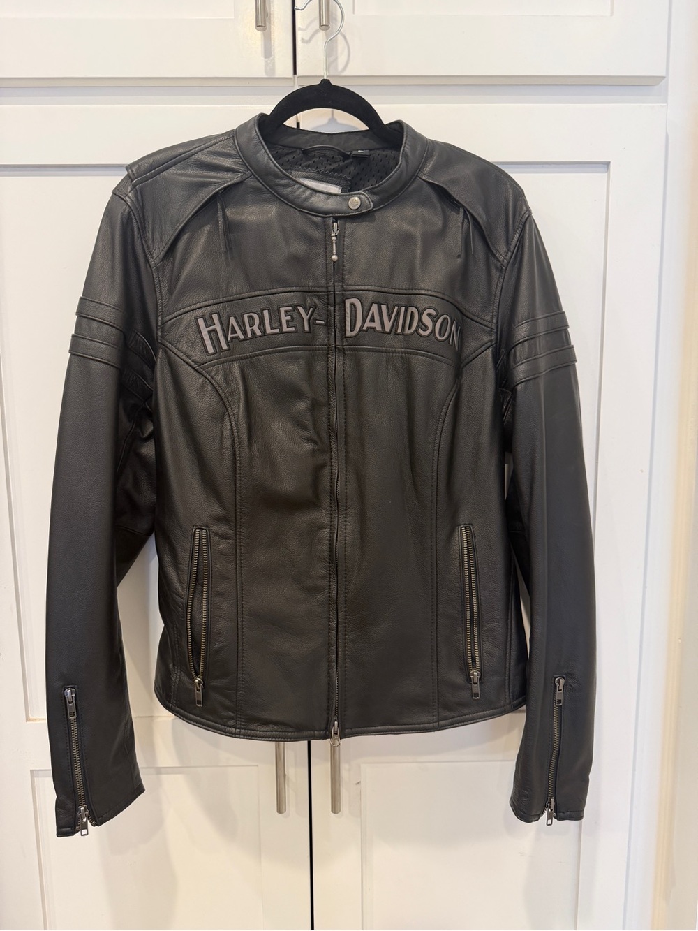 Harley-Davidson Black Leather Riding Jacket with Embroidered Logo